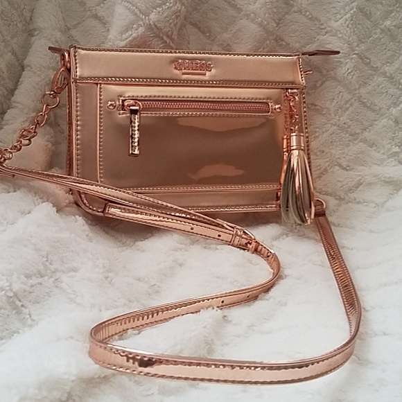 Guess Handbags - Guess crossbody bag NWOT
